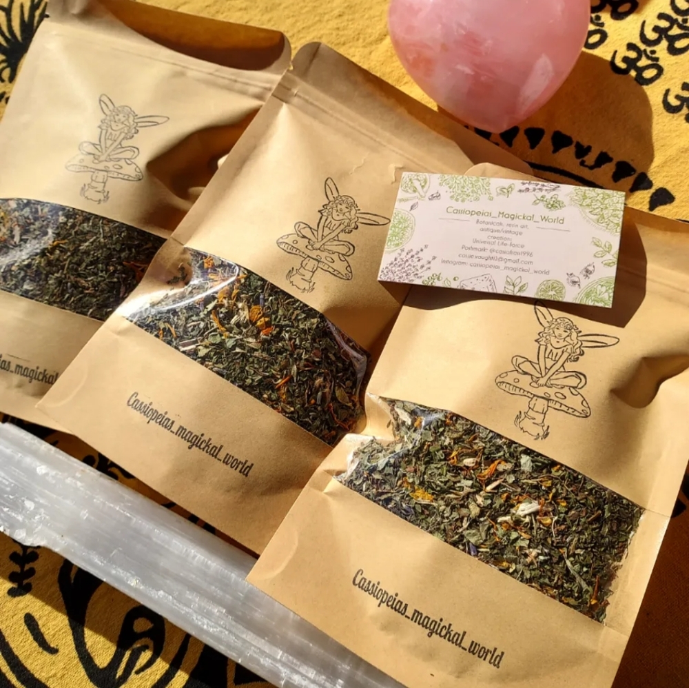 Cassiopeias Special Yoni Herbals✨️